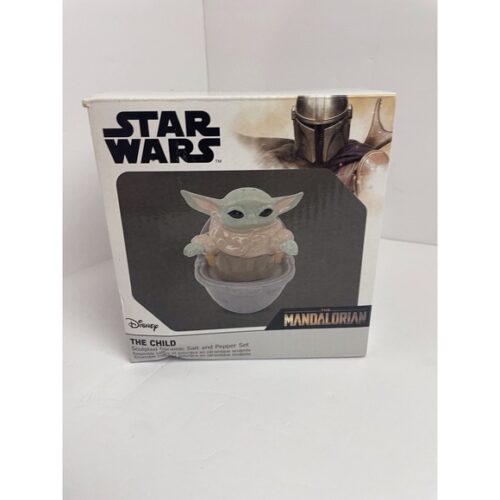Star Wars Mandalorian Grogu Salt & Pepper Shaker Set Figural Ceramic –New in Box