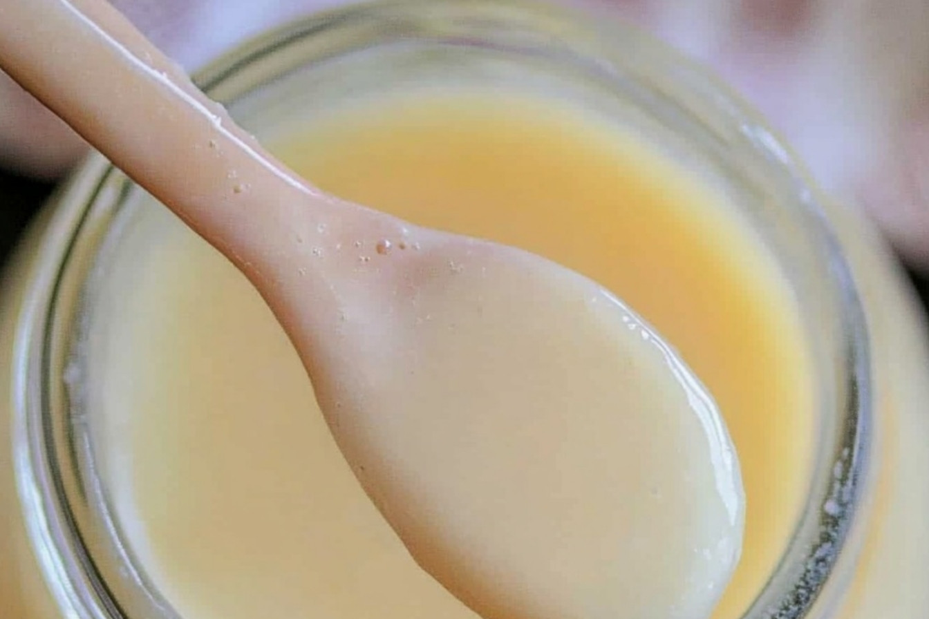 Homemade Sweetened Condensed Milk Recipe