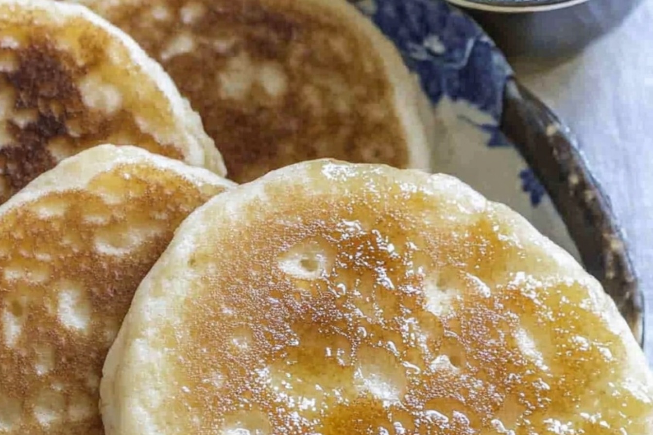 Simple Sourdough Crumpets for Beginners