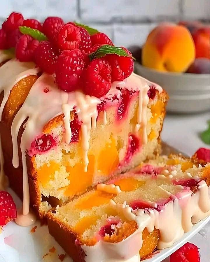 Juicy Peach Raspberry Cake