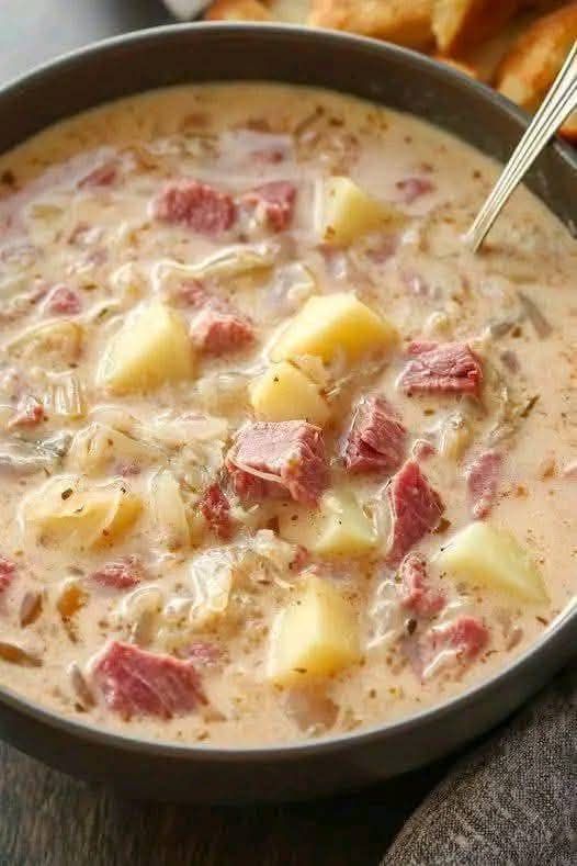 Creamy Reuben Soup: The Ultimate Comfort Food
