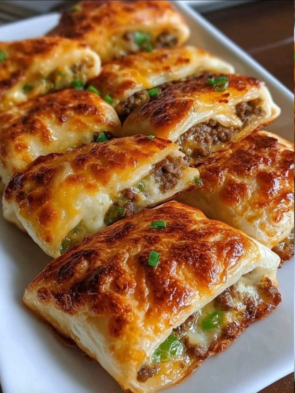 cheesy beef puff pastry pockets